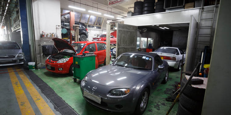 Singapura: A noite e os automóveis. 48