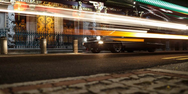 Singapura: A noite e os automóveis. 61