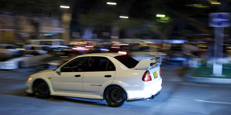 Singapura: A noite e os automóveis. 34