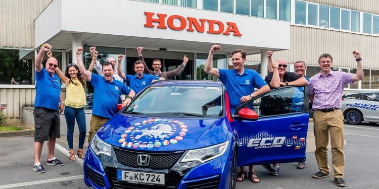 Honda Civic Tourer 1.6 I-DTEC: 1500km com 1 depósito. 15