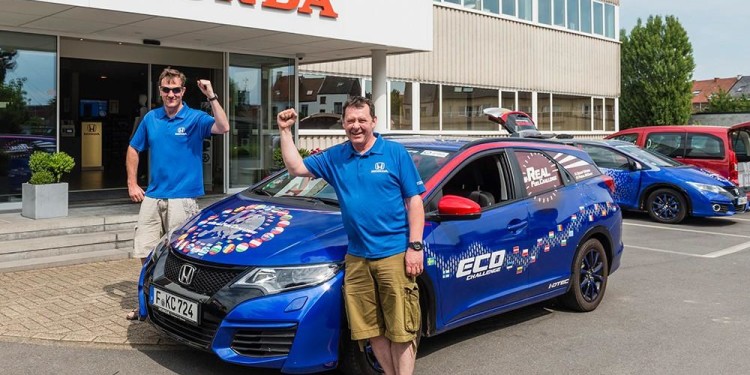 Honda Civic Tourer 1.6 I-DTEC: 1500km com 1 depósito. 17