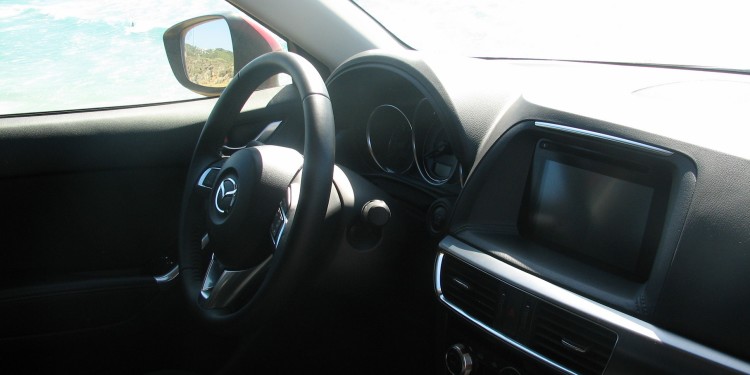 Mazda CX-5 2.2 SKYACTIV: Um "SUV" com garra. (Video) 40