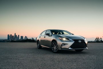 Lexus ES 350 e ES 300H: Requinte nipónico. 13