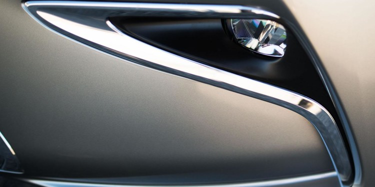 Lexus ES 350 e ES 300H: Requinte nipónico. 24