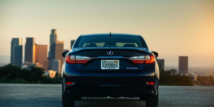 Lexus ES 350 e ES 300H: Requinte nipónico. 52