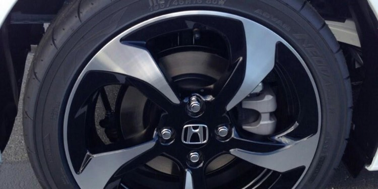 Honda S660: Um sucesso de vendas! 27