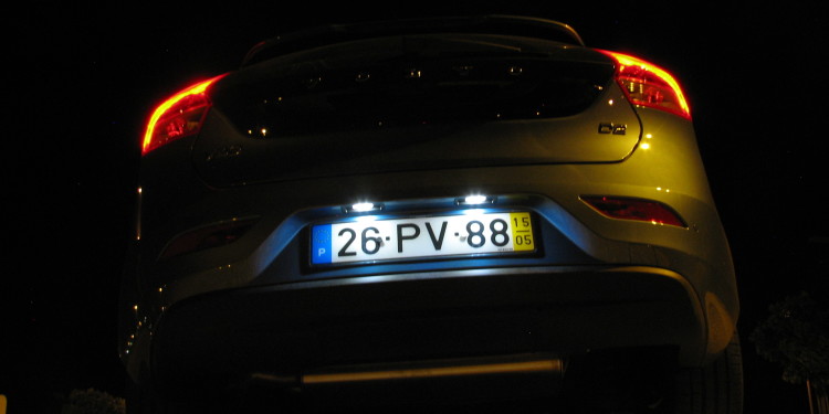 Volvo V40 D2: Um verdadeiro "Premium". 19