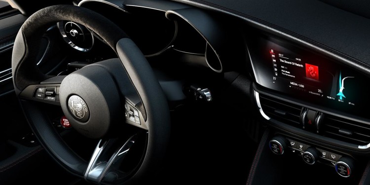 Alfa Romeo revela detalhes do Giulia Quadrifoglio! 25