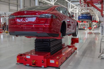 Primeira fabrica Tesla Europa abre na Holanda! 13
