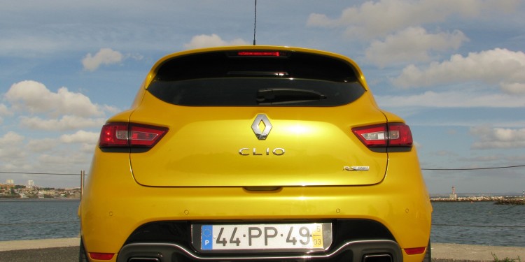 Renault Clio RS: "Mais perto da Emoção!" 89