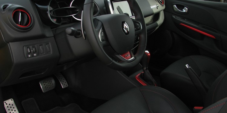 Renault Clio RS: "Mais perto da Emoção!" 81