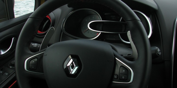 Renault Clio RS: "Mais perto da Emoção!" 78