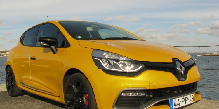 Renault Clio RS: "Mais perto da Emoção!" 45