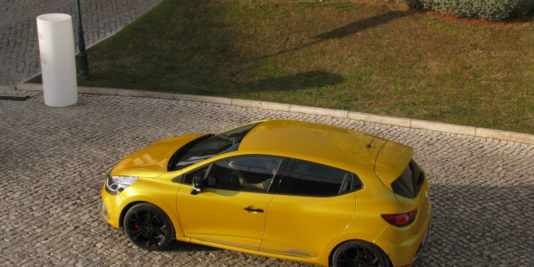 Renault Clio RS: "Mais perto da Emoção!" 17