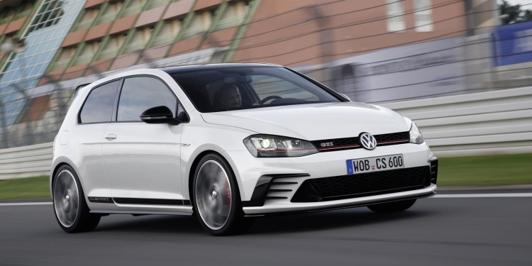 VW Golf GTI Clubsport: 265 cavalos de rebeldia! 16