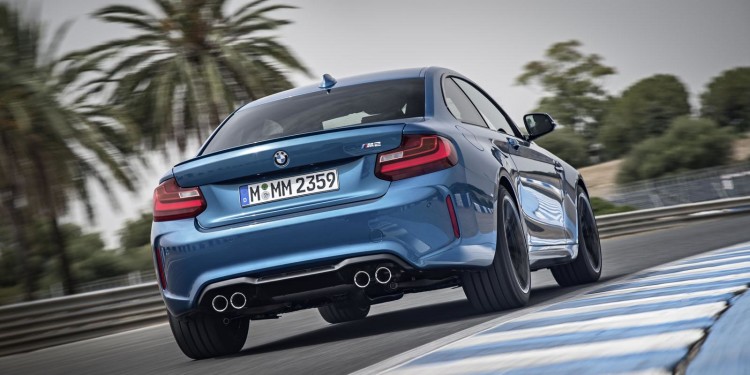 BMW M2 Coupé revelado com 365CV! 48