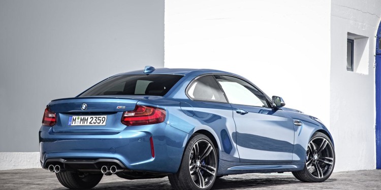 BMW M2 Coupé revelado com 365CV! 13