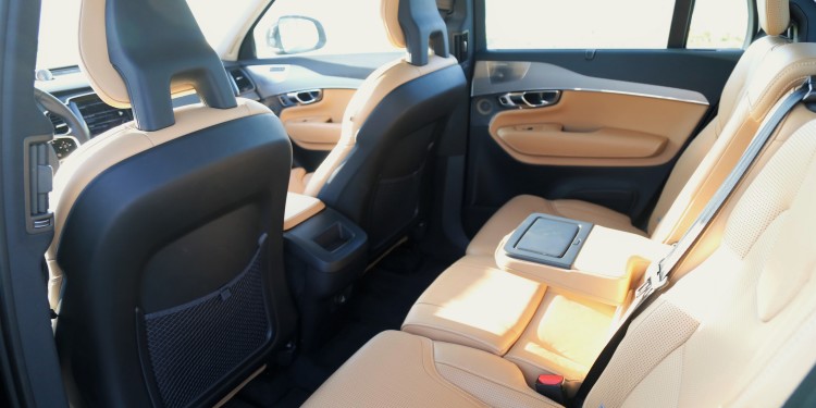 Volvo XC90 D5: Melhor que o sofá de casa! 53