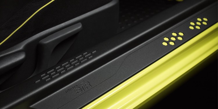 Toyota revela versão nipónica do S-FR. 22