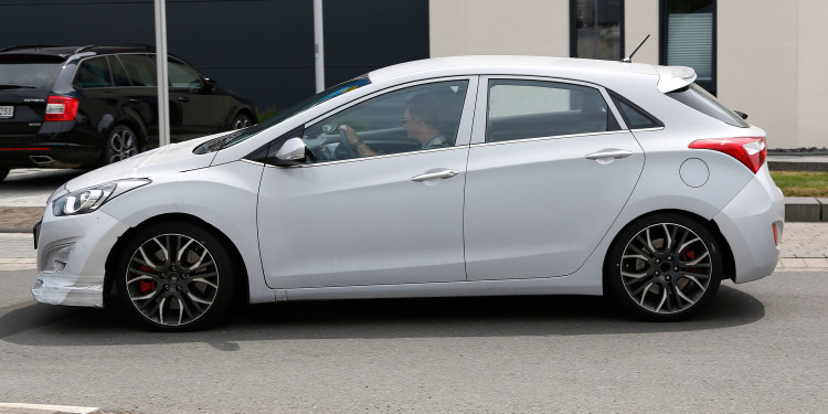 Hyundai i30 "N": A passear camuflado! 15