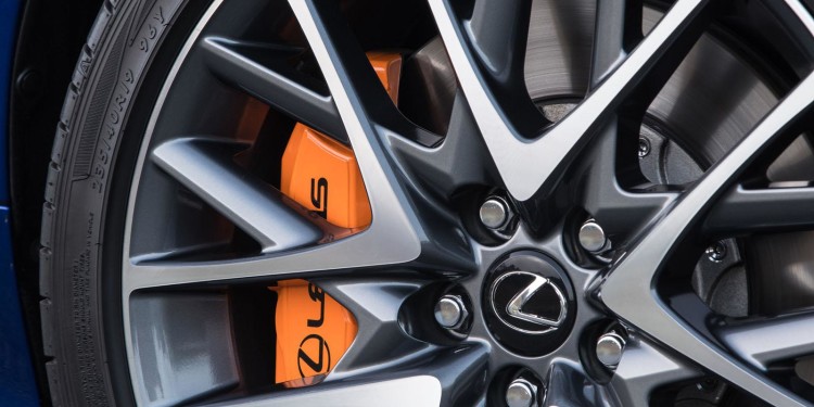 Lexus RC Coupé recebe motor Turbo. 17