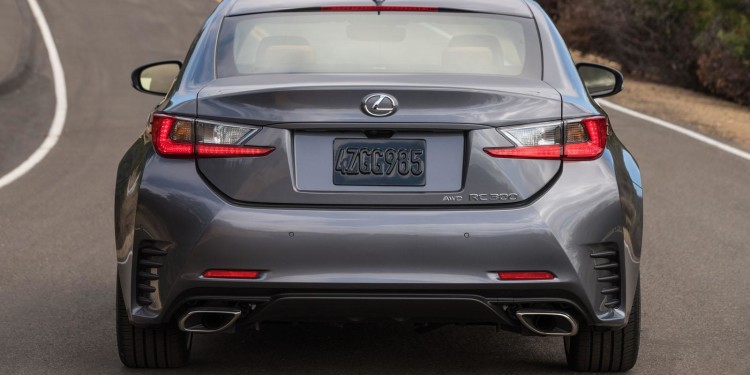 Lexus RC Coupé recebe motor Turbo. 22