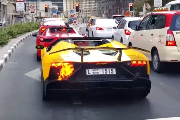 Aventador incendeia-se devido a... Altas Rotações!(Video) 26