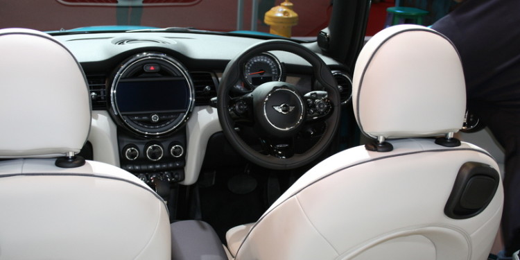 Mini Cooper perde a cabeça em Tokyo! 19