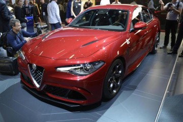 Alfa Romeo planeia 400.000 vendas! 20
