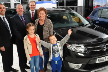 Dacia chegou às 3.500.000 de vendas!!! 24
