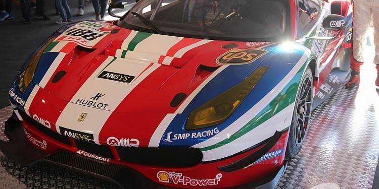 Ferrari 488 GTE e GT3 revelados em Mugello. 13