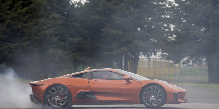 Filipe Massa conduz Jaguar C-X75! (Video) 17
