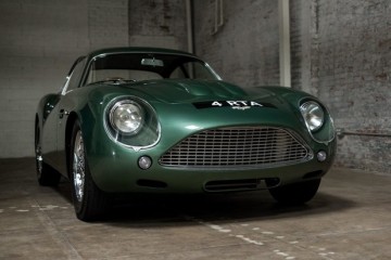 Aston Martin DB4GT: Vendido por 13 milhões! 14