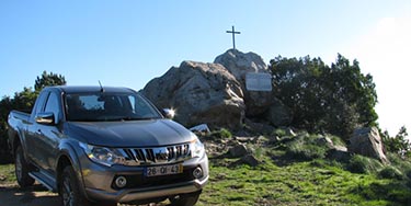 Mitsubishi L200 Strakar: A rainha dos montes! 37