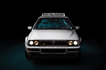 Um dos 310 Lancia Delta HF Integrale Martini vai a leilão! 13