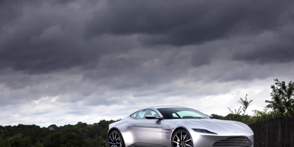 Aston Martin DB10 será leiloado! 13