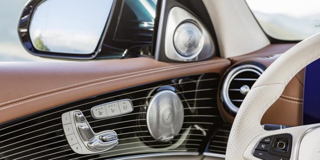 Mercedes Classe E aparece em Detroit. 17