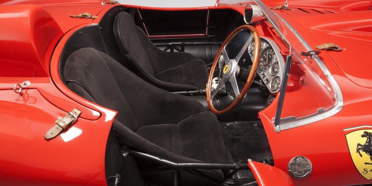 Ferrari 335 Sport Scaglietti de 1957 é o automóvel mais caro do mundo! 19