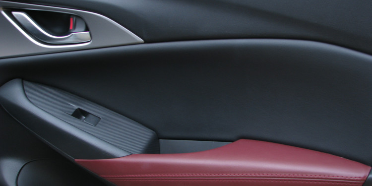 Mazda CX-3 SKYACTIV-D Excellence AWD: Perto da perfeição! 38