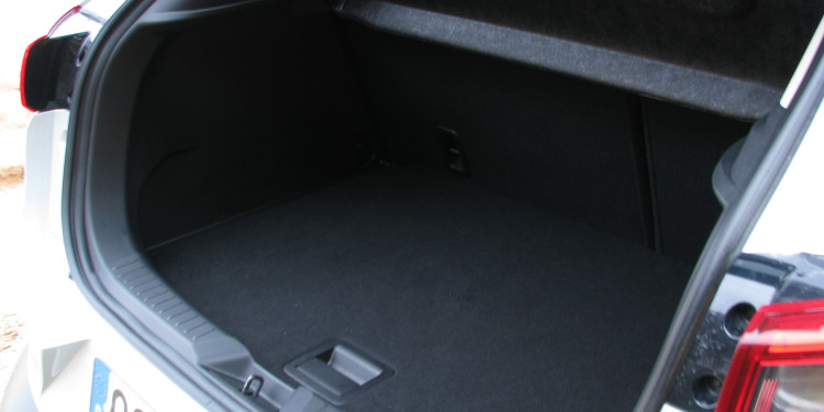 Mazda CX-3 SKYACTIV-D Excellence AWD: Perto da perfeição! 28