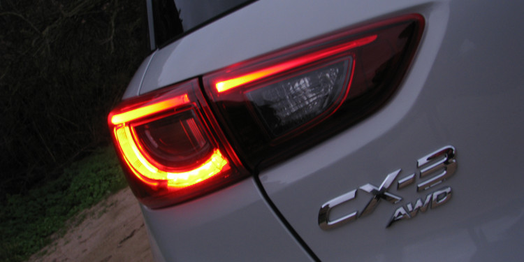 Mazda CX-3 SKYACTIV-D Excellence AWD: Perto da perfeição! 15