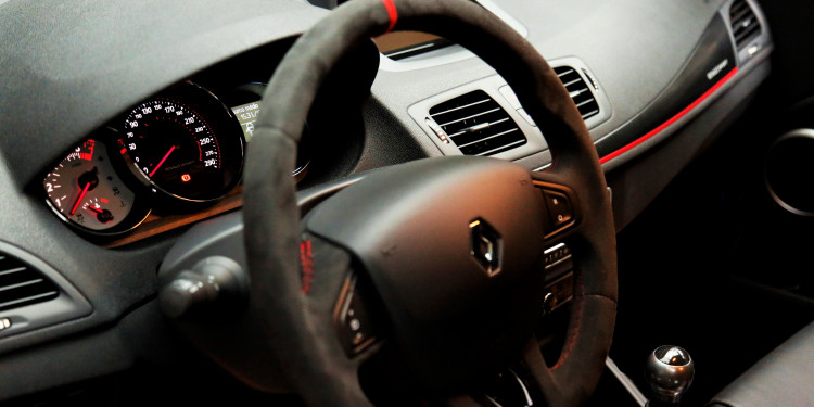 Renault Mégane RS Trophy 275: Máquina de emoções! 34