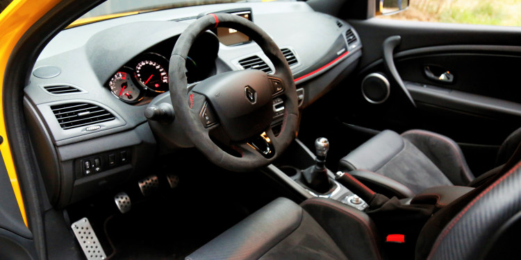 Renault Mégane RS Trophy 275: Máquina de emoções! 35