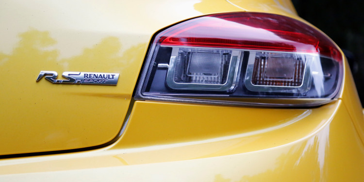 Renault Mégane RS Trophy 275: Máquina de emoções! 36