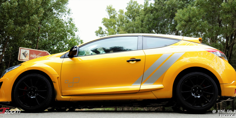 Renault Mégane RS Trophy 275: Máquina de emoções! 28