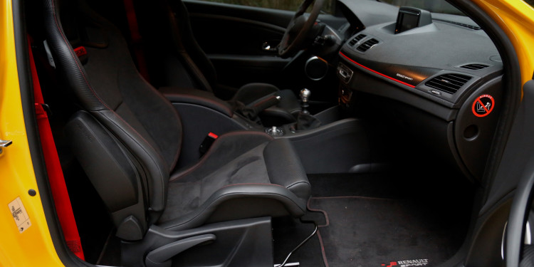 Renault Mégane RS Trophy 275: Máquina de emoções! 41