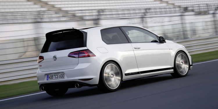 VW Golf GTI Clubsport Lightweight: Anti Type-R! 18