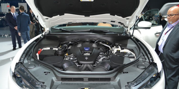 Maserati Levante apresentado no salão de Nova Iorque! 18