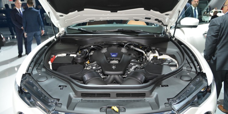 Maserati Levante apresentado no salão de Nova Iorque! 15