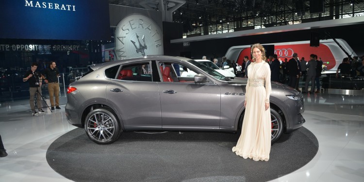 Maserati Levante apresentado no salão de Nova Iorque! 13